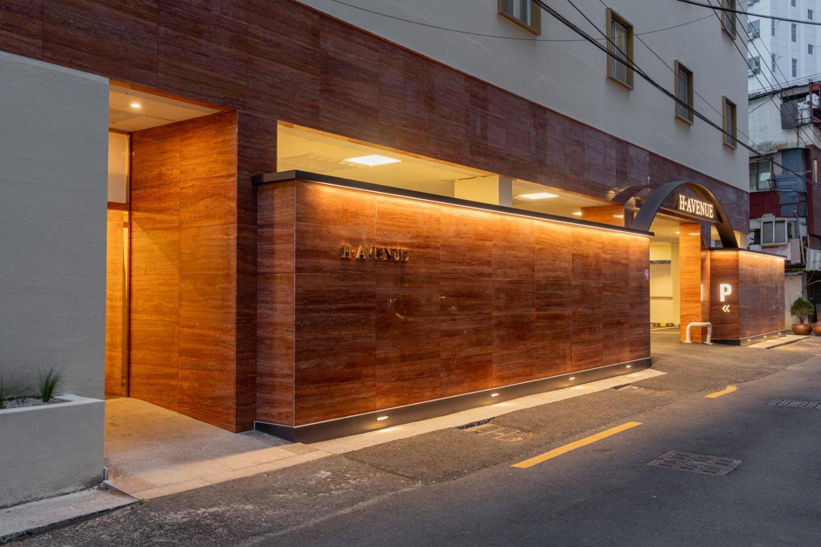 H-Avenue Hotel Munhyeon Busan Exterior foto